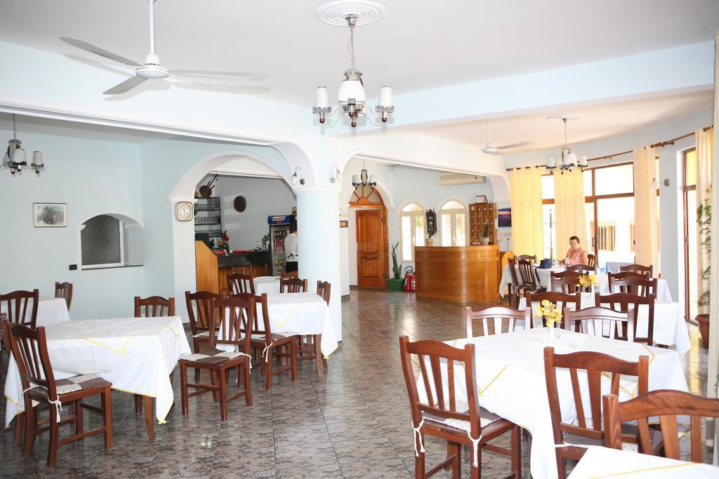 Hotel Alpine Vlorë Eksteriør bilde