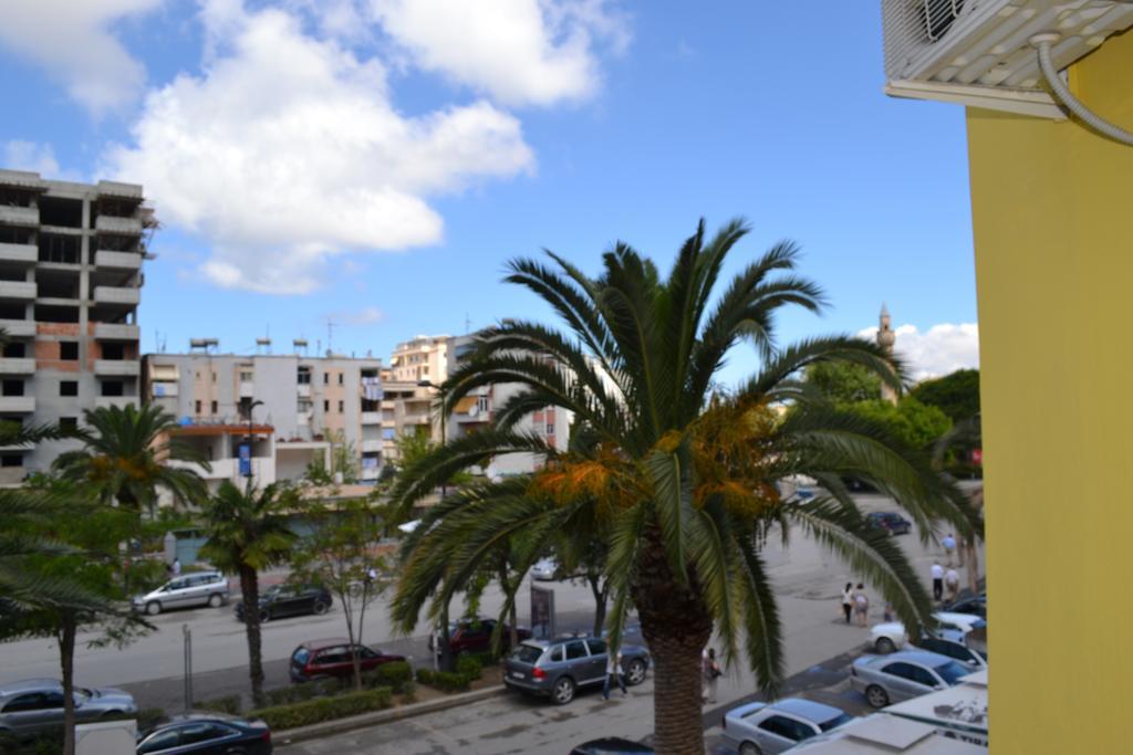 Hotel Alpine Vlorë Rom bilde