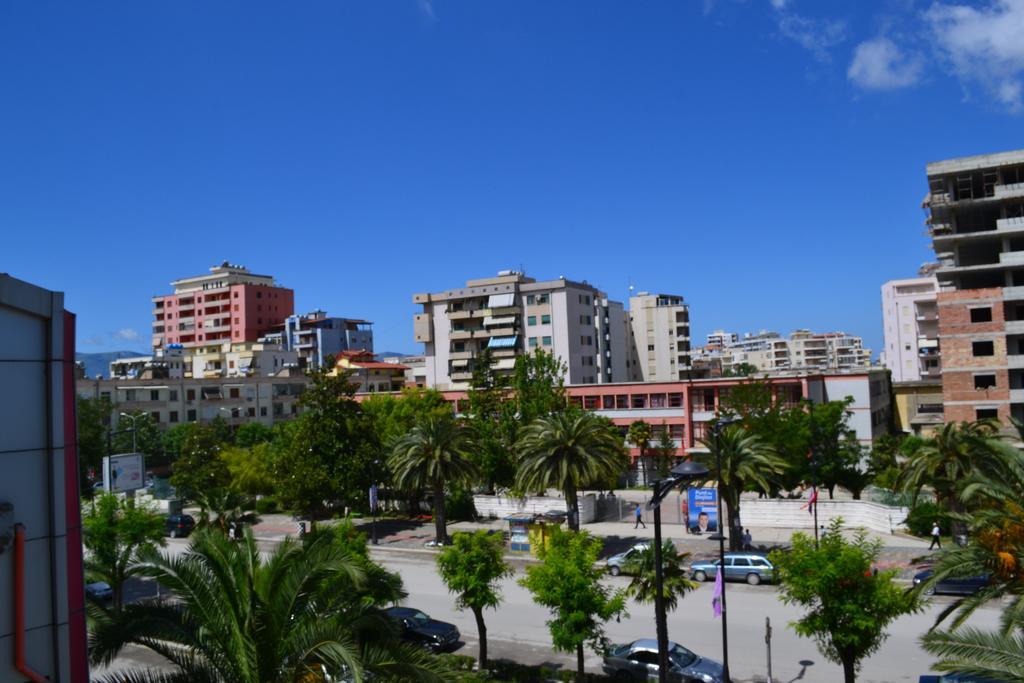 Hotel Alpine Vlorë Rom bilde